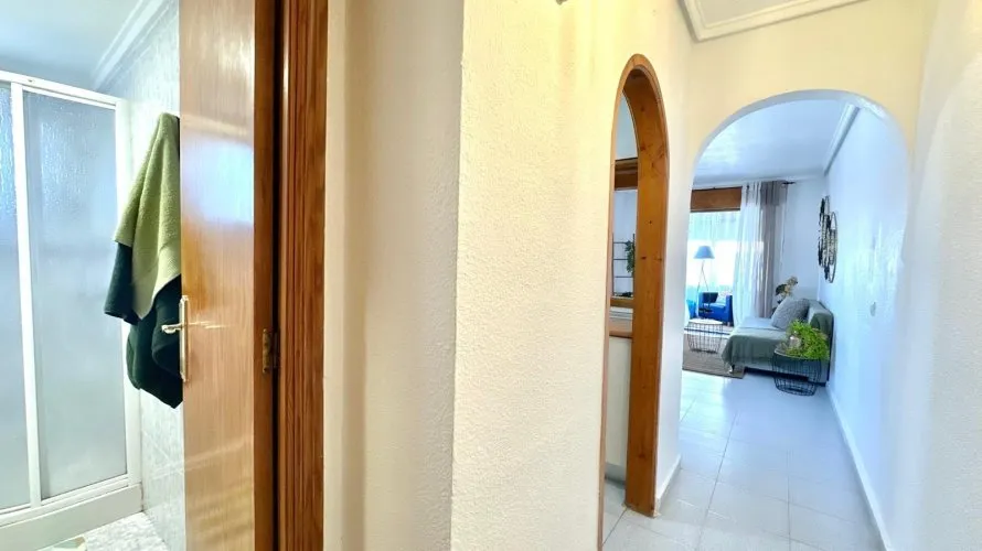 Квартира с 1 спальней в Торревьеха, Испания №1510 № 21