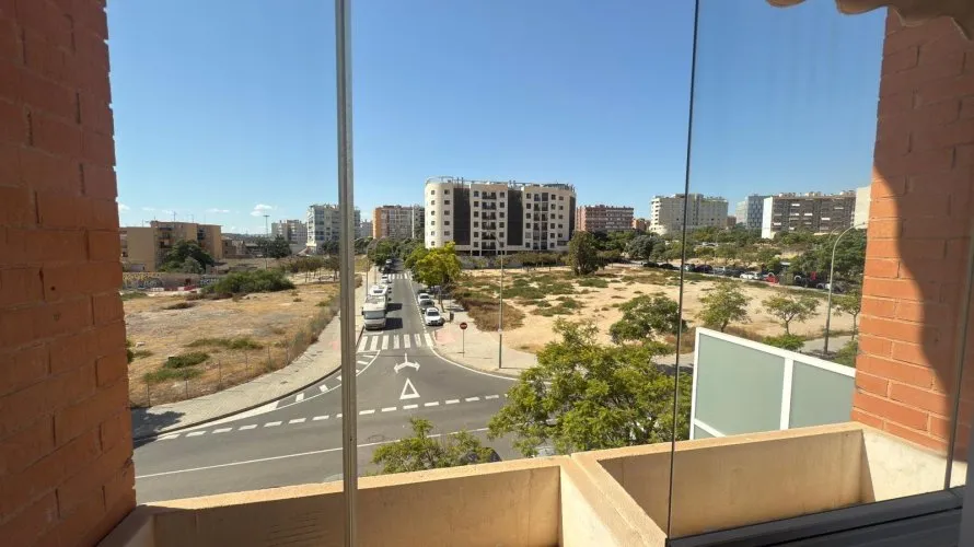 3 bedrooms apartment for sale, Alicante, Spain No. 104 № 26