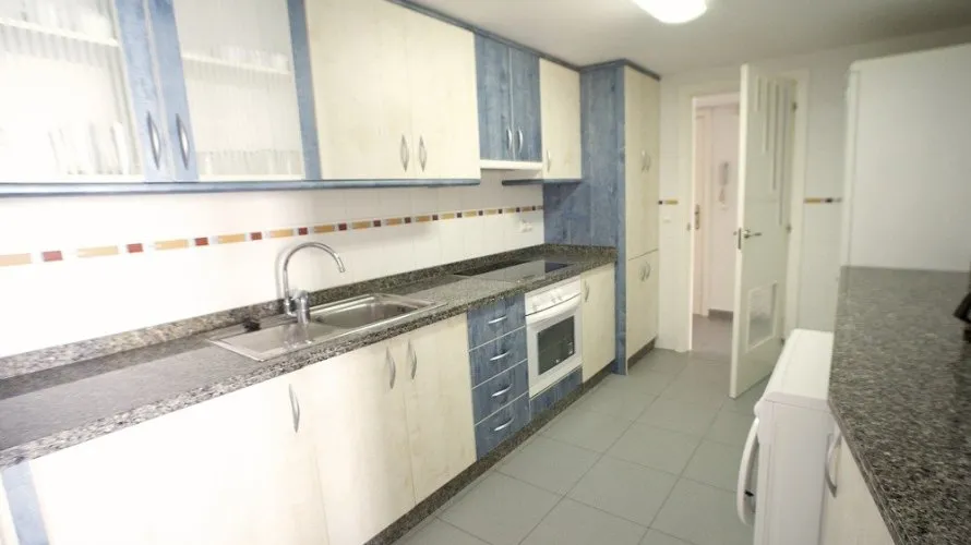 3 bedrooms apartment for sale, Calpe, Spain No. 281 № 1