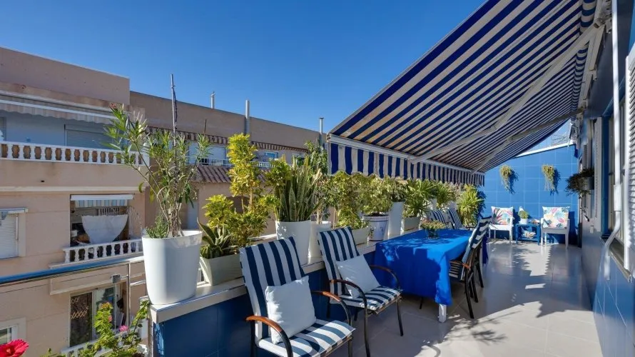 3 bedrooms penthouse for sale, Torrevieja, Spain No. 685 № 2