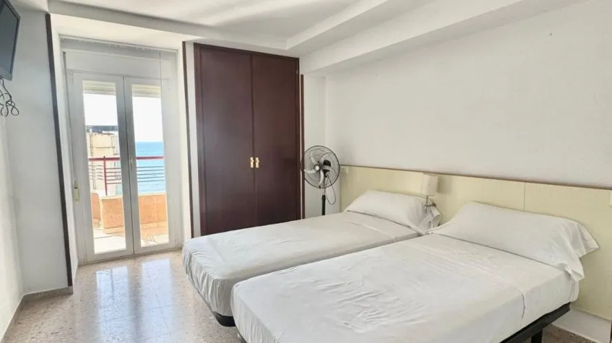 2 bedrooms apartment for sale, Benidorm, Spain No. 595 № 23
