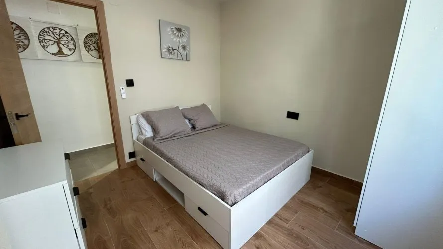3 bedrooms apartment for sale, Torrevieja, Spain No. 753 № 17
