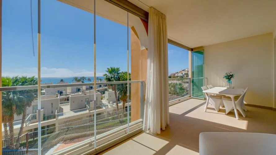 2 bedrooms apartment for sale, Villajoyosa, Spain No. 299 № 1