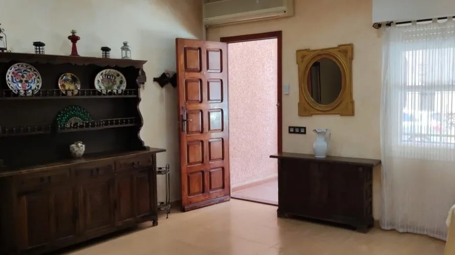 3 bedrooms house for sale, Torrevieja, Spain No. 528 № 2