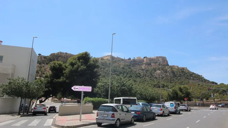24 bedrooms commercial property for sale, Alicante, Spain No. 322 № 11