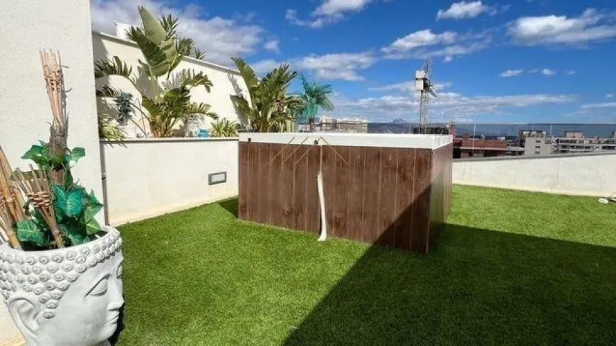 3 bedrooms penthouse for sale, Alicante, Spain No. 648 № 24