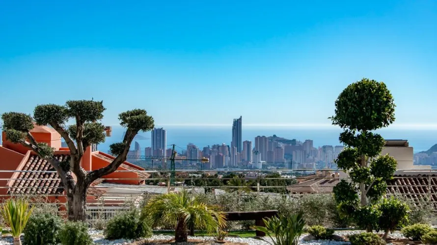 7 bedrooms villa for sale, Finestrat, Spain No. 496 № 12