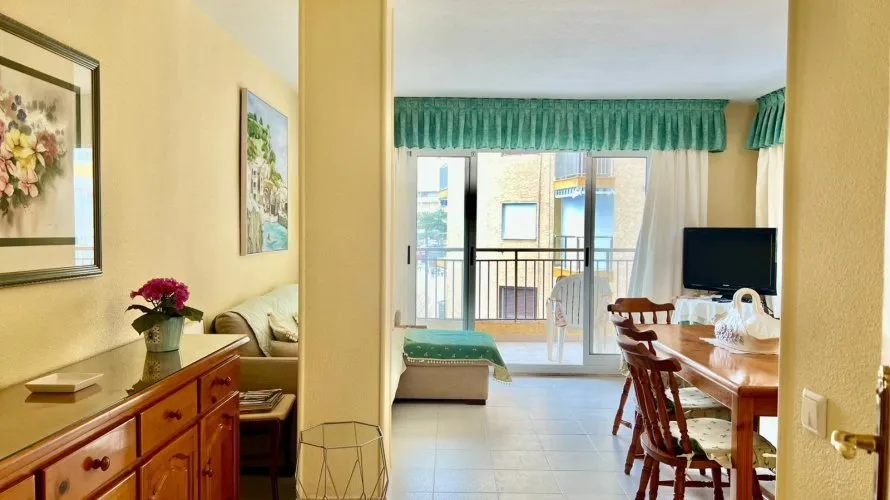 3 bedrooms apartment for sale, Torrevieja, Spain No. 670 № 7