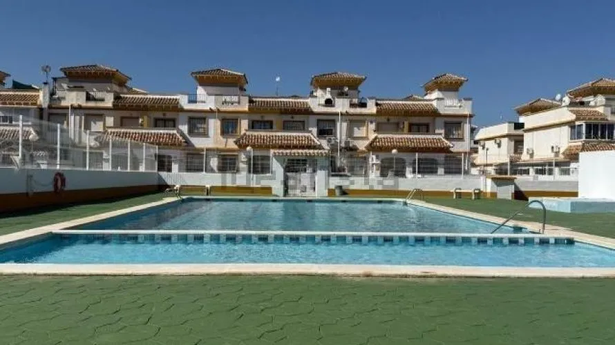 3 bedrooms house for sale, Torrevieja, Spain No. 749
