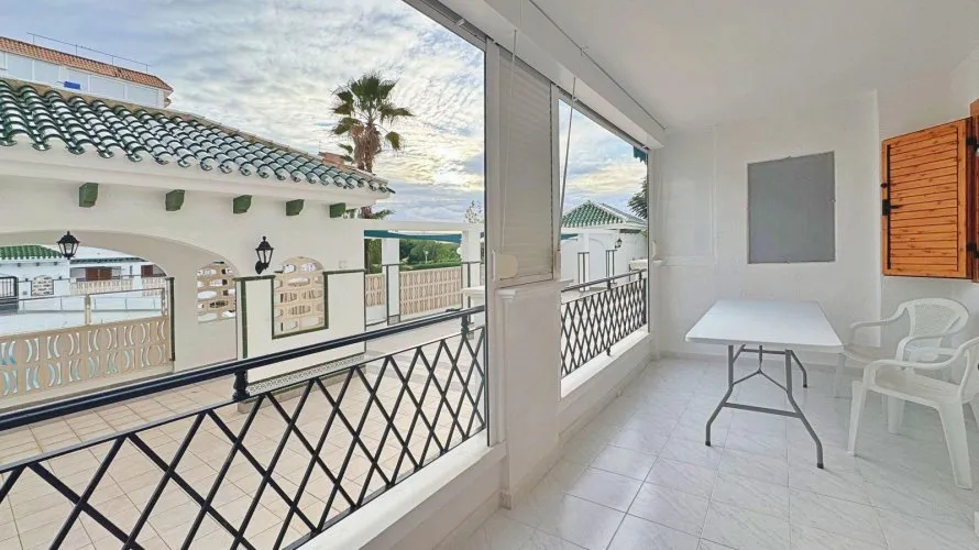 1 bedroom apartment for sale, Torrevieja, Spain No. 692 № 24