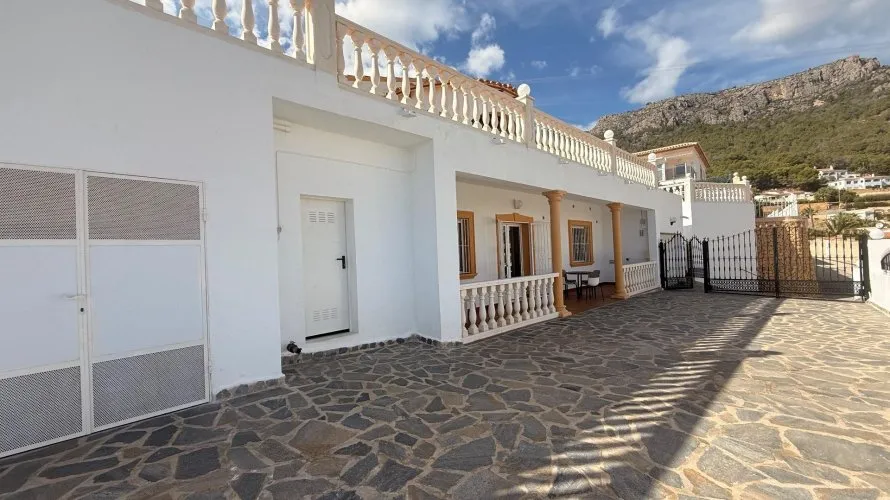 384m² villa for sale, Calpe, Spain No. 124 № 5