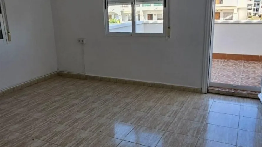 4 bedrooms penthouse for sale, Torrevieja, Spain No. 458 № 13