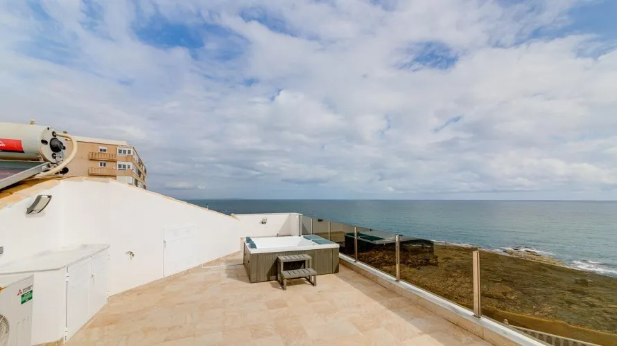 4 bedrooms villa for sale, Torrevieja, Spain No. 347 № 5