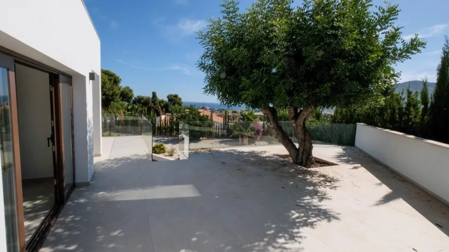 4 bedrooms villa for sale, Altea, Spain No. 365 № 14