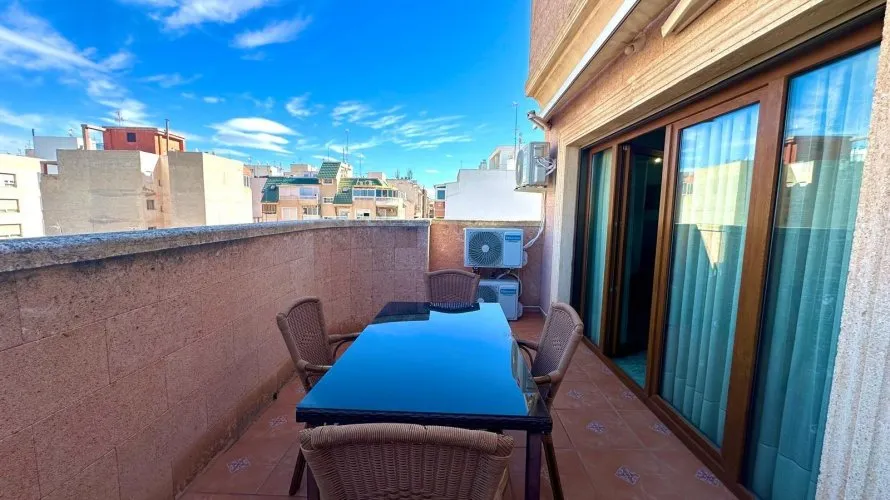 2 bedrooms penthouse for sale, Torrevieja, Spain No. 660 № 6