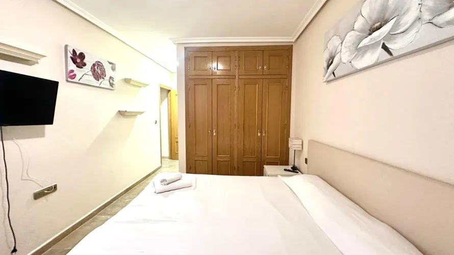 3 bedrooms apartment for sale, Torrevieja, Spain No. 766 № 4