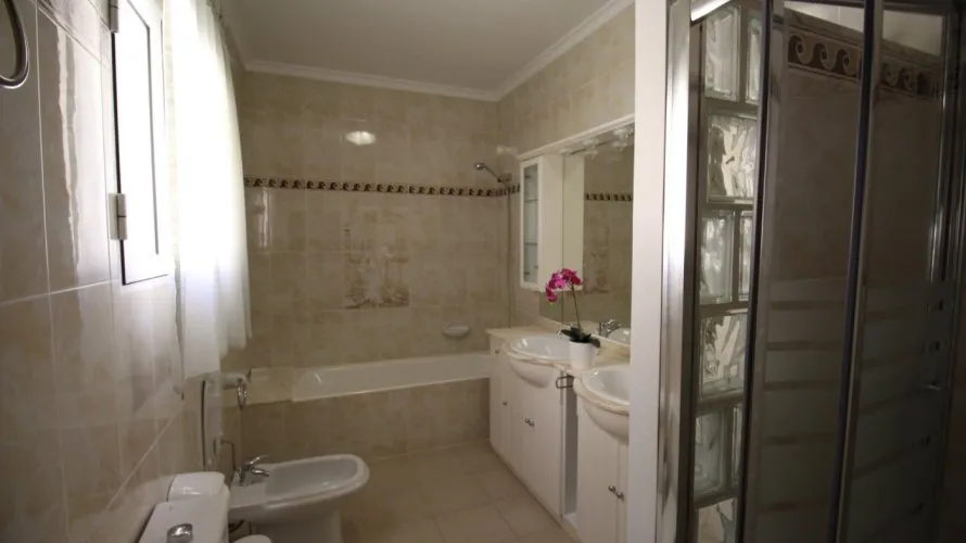 5 bedrooms villa for sale, Calpe, Spain No. 238 № 18