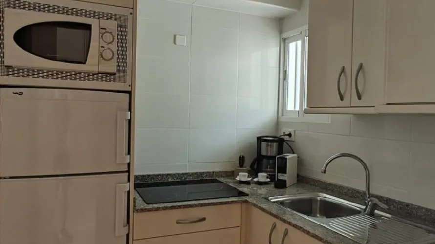 55m² apartment for sale, Benidorm, Spain No. 437 № 10
