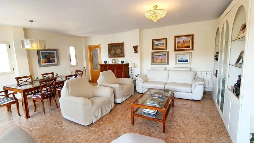 4 bedrooms apartment for sale, L'Alfàs del Pi, Spain No. 693 № 2