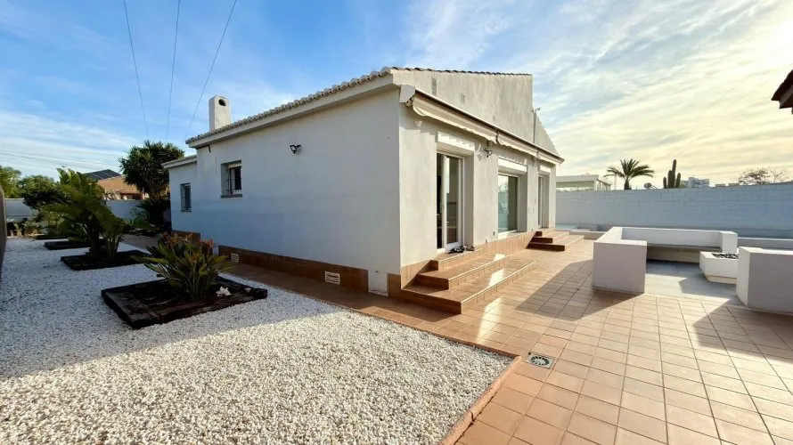 3 bedrooms apartment for sale, El Campello, Spain No. 687 № 21