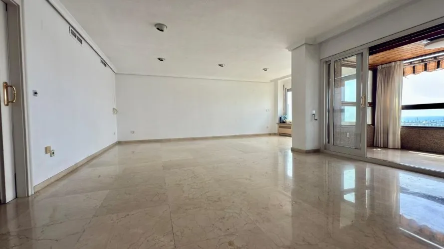 6 bedrooms penthouse for sale, Alicante, Spain No. 530 № 8