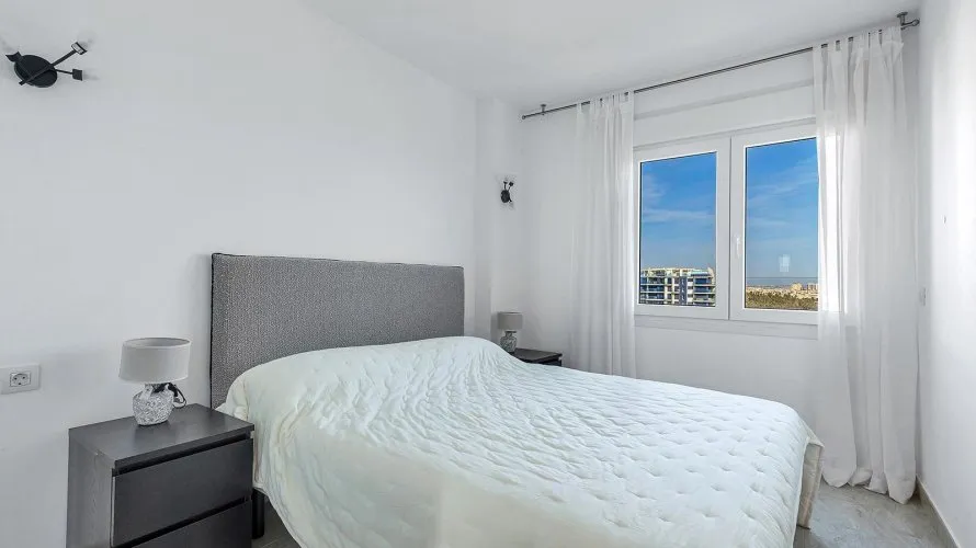 3 bedrooms penthouse for sale, Torrevieja, Spain No. 690 № 25