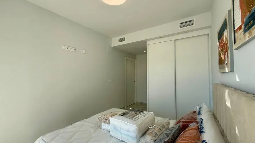 2 bedrooms penthouse for sale, Torrevieja, Spain No. 676 № 27