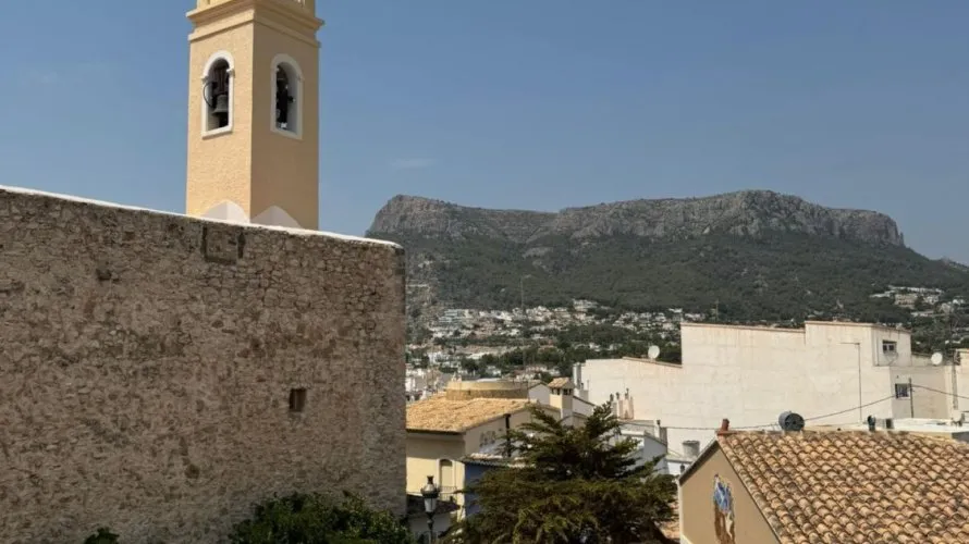 258m² bungalow for sale, Calpe, Spain No. 567