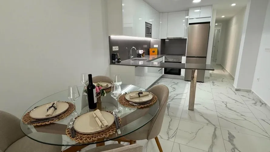 2 bedrooms apartment for sale, Torrevieja, Spain No. 185 № 21