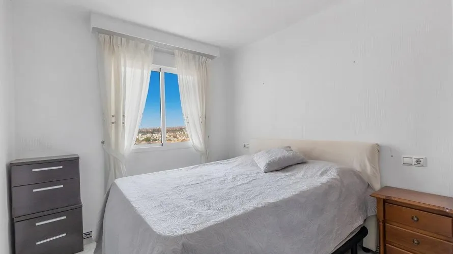 1 bedroom apartment for sale, Torrevieja, Spain No. 203 № 12
