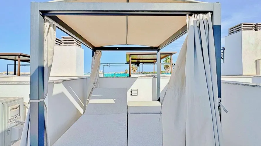3 bedrooms bungalow for sale, Torrevieja, Spain No. 591 № 28