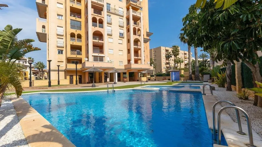 1 bedroom apartment for sale, Torrevieja, Spain No. 203 № 26