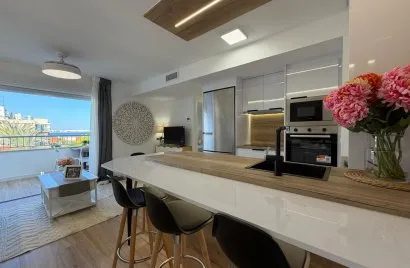 3 bedrooms apartment for sale, Torrevieja, Spain No. 192