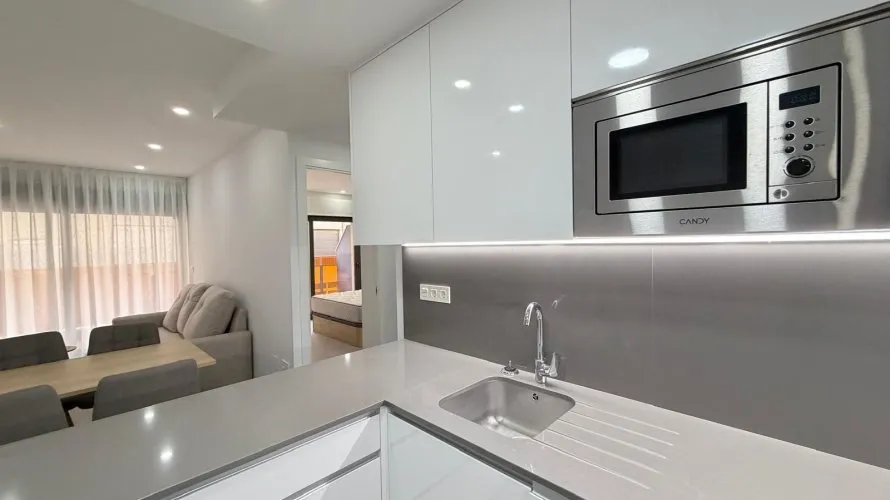 3 bedrooms apartment for sale, Torrevieja, Spain No. 193 № 20