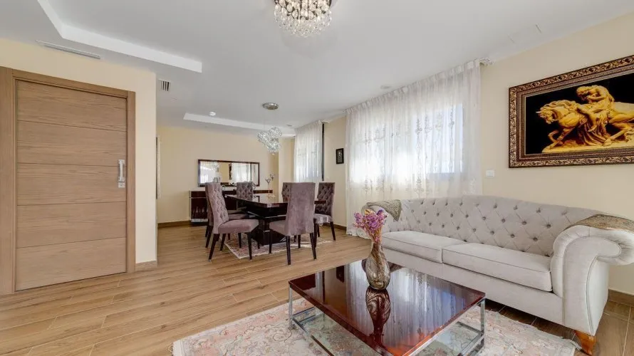 461m² villa for sale, Torrevieja, Spain No. 656 № 22