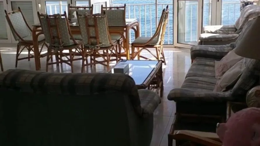 4 bedrooms apartment for sale, Torrevieja, Spain No. 95 № 15
