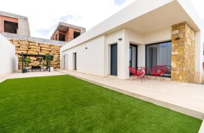 2 bedrooms villa for sale, Finestrat, Spain No. 439