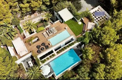 4 bedrooms villa for sale, Altea, Spain No. 423