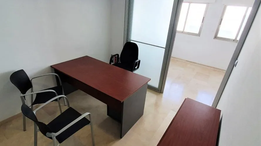 126m² office for sale, Alicante, Spain No. 233 № 3