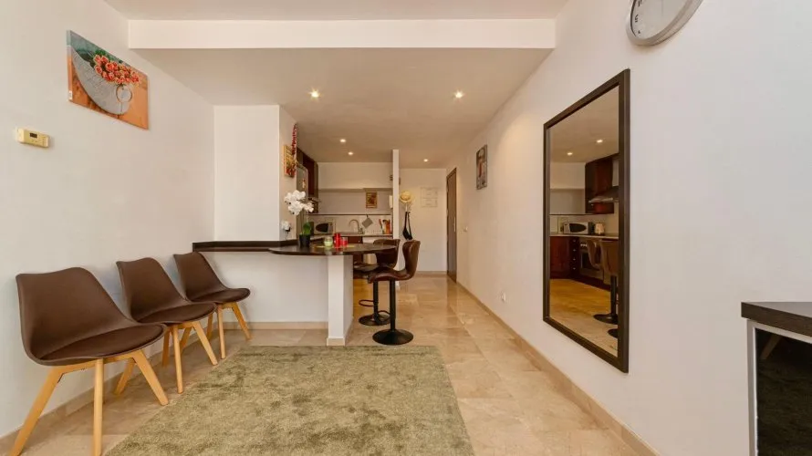 2 bedrooms apartment for sale, Torrevieja, Spain No. 386 № 9