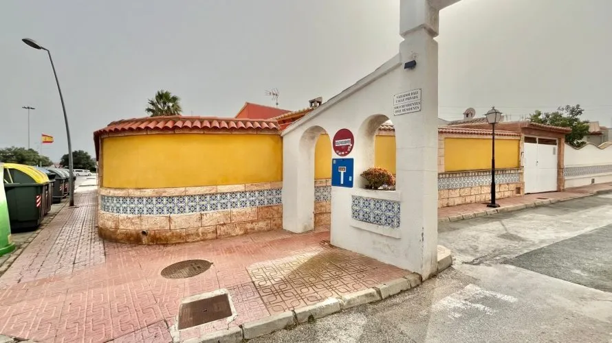 2 bedrooms apartment for sale, Torrevieja, Spain No. 723 № 27