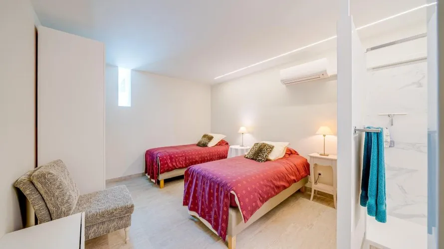5 bedrooms villa for sale, Finestrat, Spain No. 344 № 21