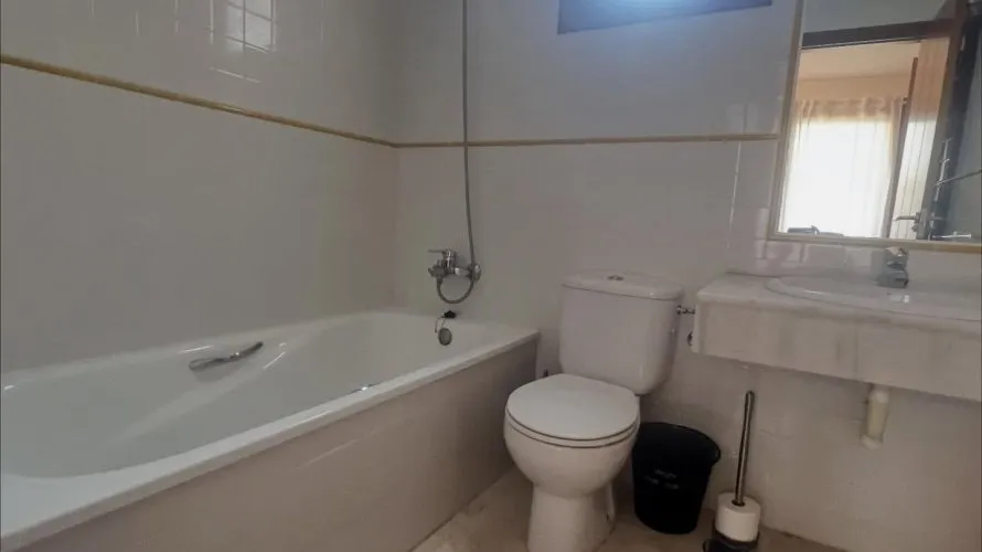 110m² apartment for sale, Torrevieja, Spain No. 131 № 15