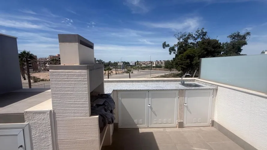 160m² bungalow for sale, Guardamar del Segura, Spain No. 572 № 23