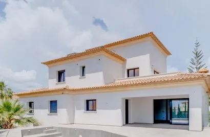 5 bedrooms villa for sale, Calpe, Spain No. 329