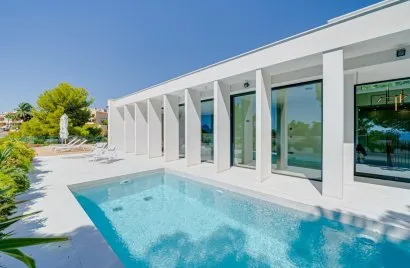 5 bedrooms villa for sale, Altea, Spain No. 351