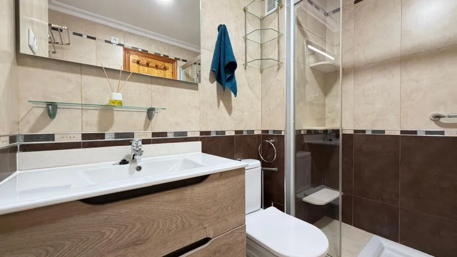 3 bedrooms apartment for sale, Torrevieja, Spain No. 672 № 3