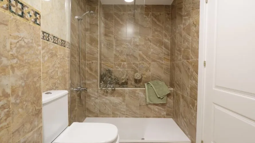 3 bedrooms apartment for sale, Torrevieja, Spain No. 425 № 16