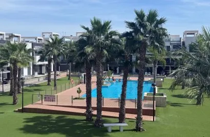 160m² bungalow for sale, Guardamar del Segura, Spain No. 572