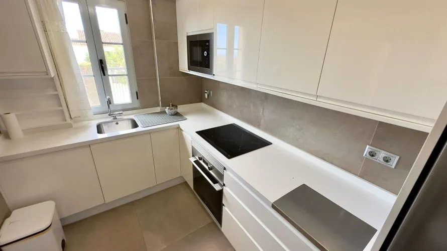 3 bedrooms house for sale, Finestrat, Spain No. 349 № 4